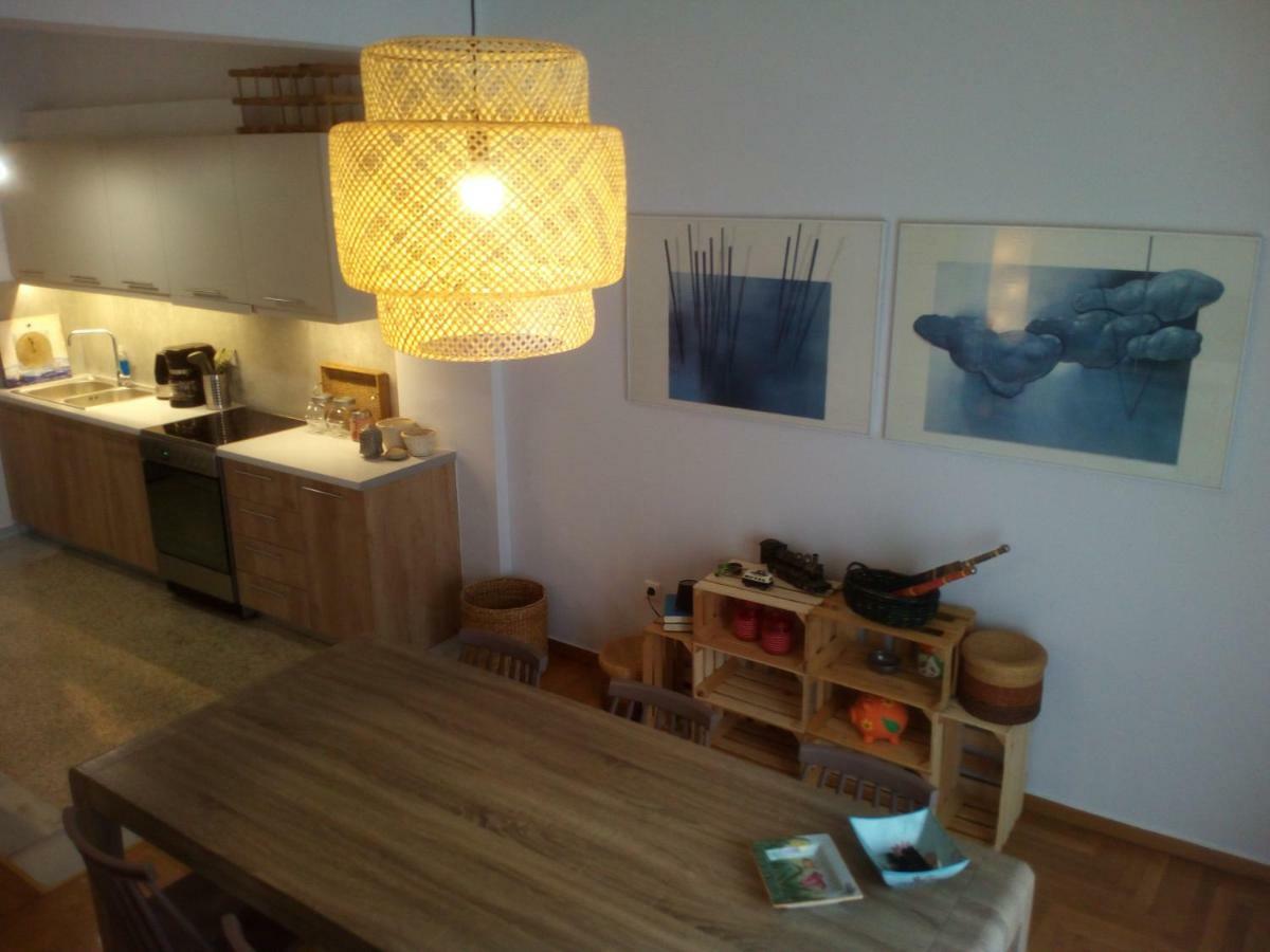 Athens Downtown Boho Apartment 1 Min From Metro Exterior photo