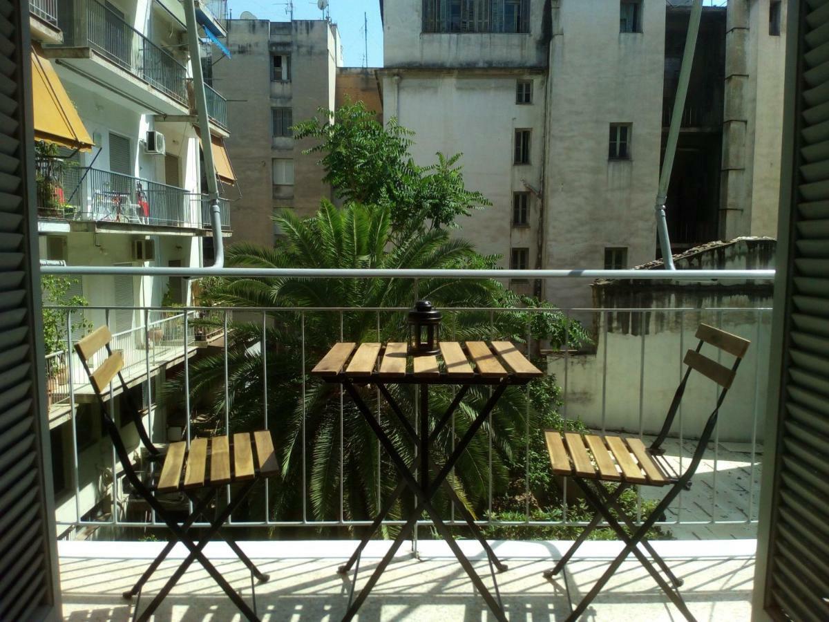 Athens Downtown Boho Apartment 1 Min From Metro Exterior photo