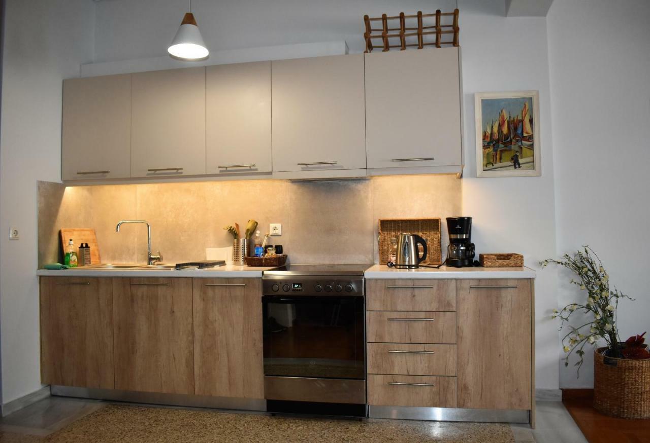 Athens Downtown Boho Apartment 1 Min From Metro Exterior photo